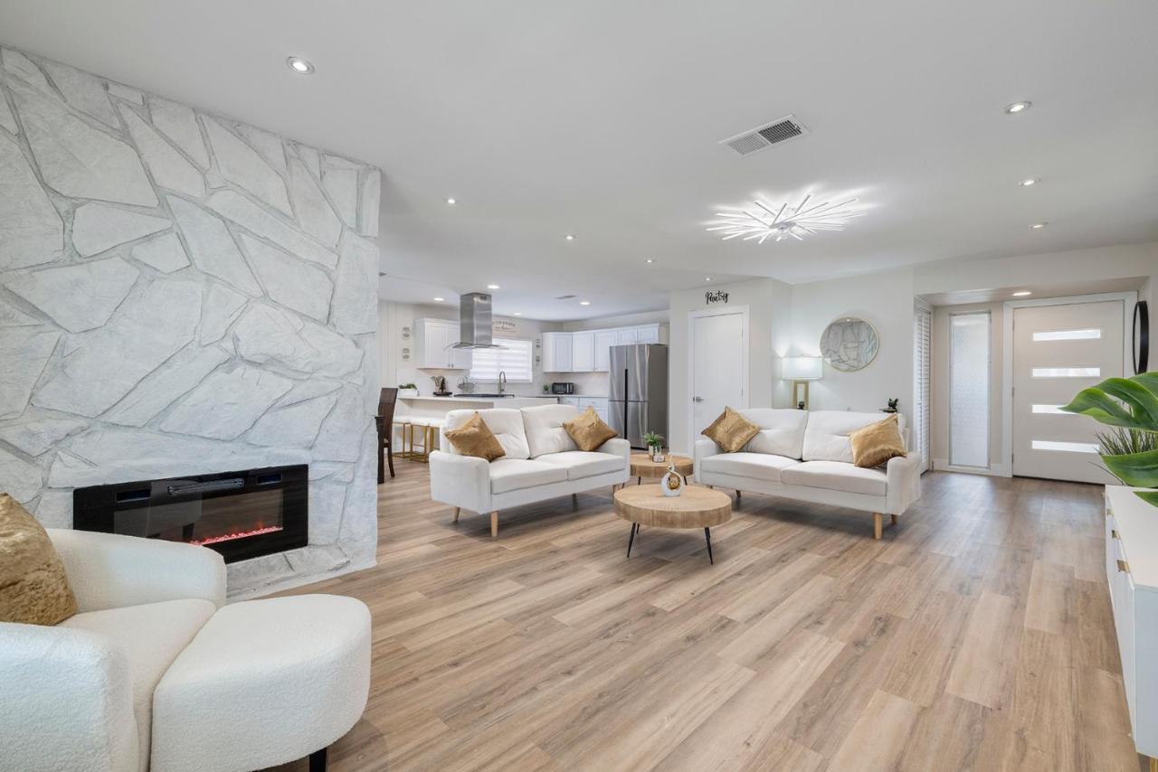 Single Story Minutes From Summerlin With Rv Parking & Dog Friendly Las Vegas Luaran gambar