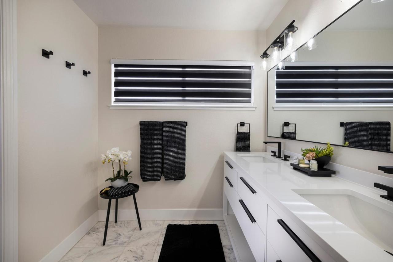 Single Story Minutes From Summerlin With Rv Parking & Dog Friendly Las Vegas Luaran gambar